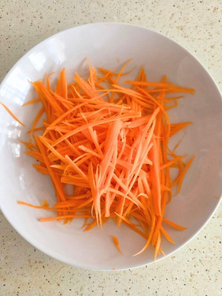 Raw Carrot Salad Recipe