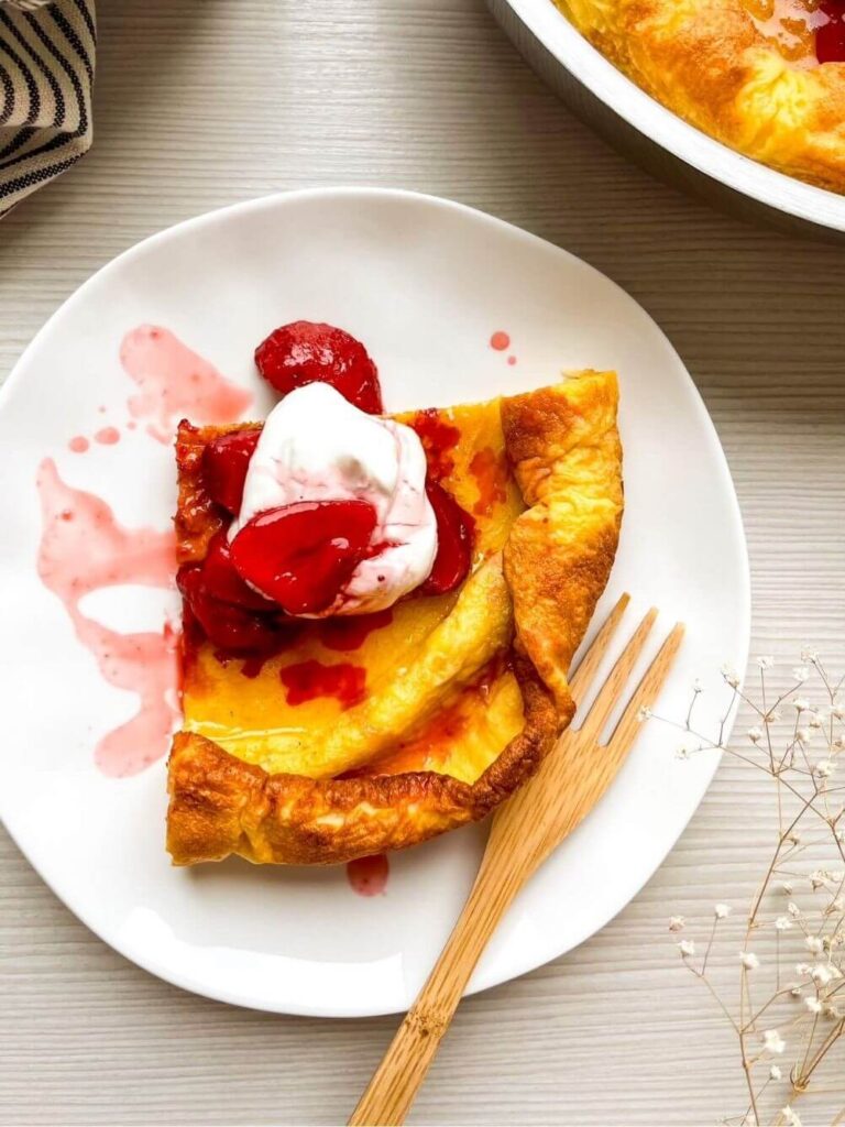 Strawberry Dutch Baby Pancake Recipe